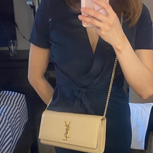 SOLD **** YSL Cassandre Clutch Nude - Picture 9 of 9